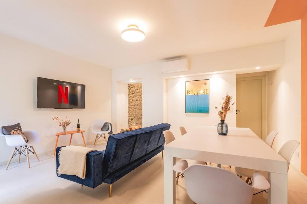 Luxury & Design: Oasi Nel Centro Storico Di Rimini Villa Bagian luar foto