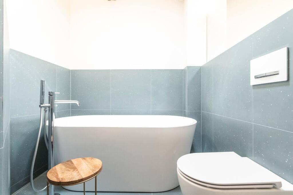 Luxury & Design: Oasi Nel Centro Storico Di Rimini Villa Bagian luar foto