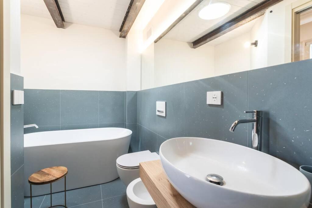 Luxury & Design: Oasi Nel Centro Storico Di Rimini Villa Bagian luar foto