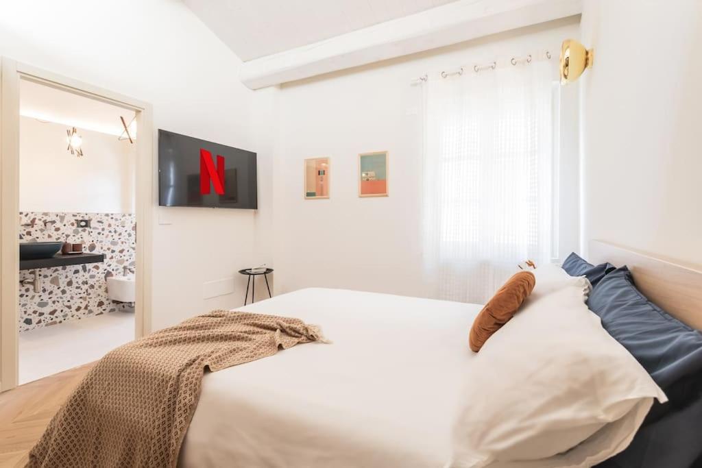Luxury & Design: Oasi Nel Centro Storico Di Rimini Villa Bagian luar foto